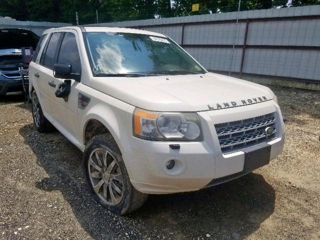 SALFT24N88H076994 - 2008 LAND ROVER LR2 HSE TE WHITE photo 1