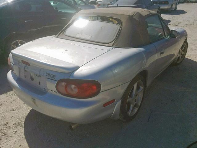 JM1NB353010205792 - 2001 MAZDA MX-5 MIATA SILVER photo 4