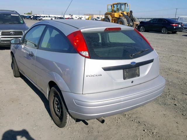 1FAFP31N37W178628 - 2007 FORD FOCUS ZX3 SILVER photo 3