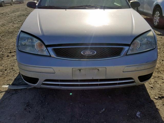 1FAFP31N37W178628 - 2007 FORD FOCUS ZX3 SILVER photo 9