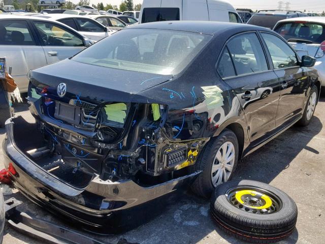 3VW2K7AJ1EM377408 - 2014 VOLKSWAGEN JETTA BASE BLACK photo 4