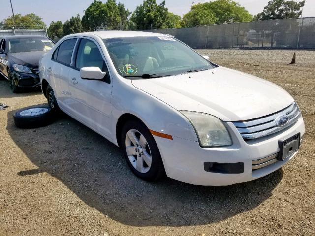 3FAHP07Z48R212579 - 2008 FORD FUSION SE WHITE photo 1