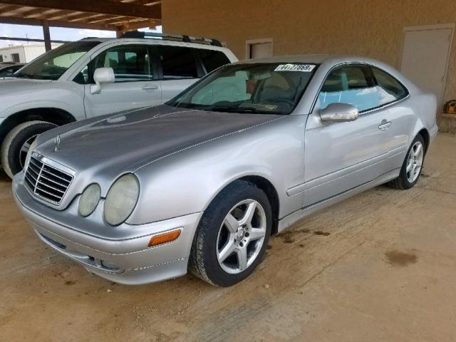 WDBLJ65G72T119781 - 2002 MERCEDES-BENZ CLK 320 SILVER photo 2