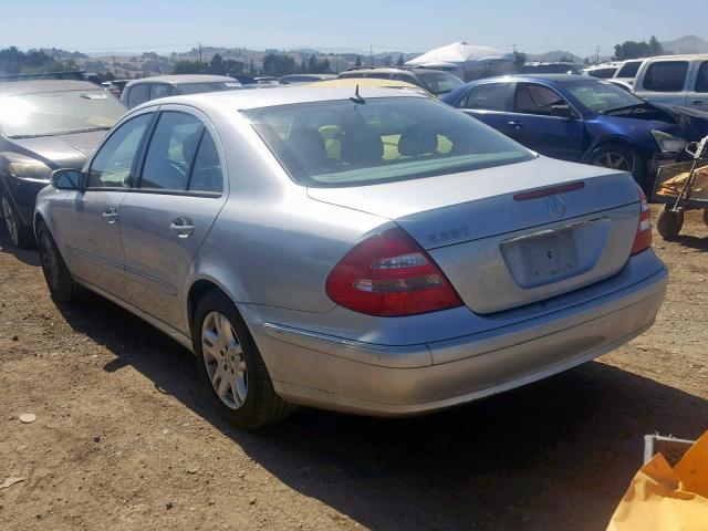 WDBUF65J35A610480 - 2005 MERCEDES-BENZ E 320 GRAY photo 3