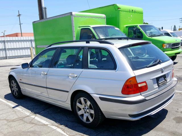 WBAAW334X1ET40650 - 2001 BMW 325 IT SILVER photo 3