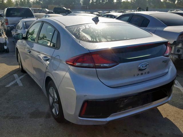 KMHC65LC1HU024547 - 2017 HYUNDAI IONIQ BLUE SILVER photo 3