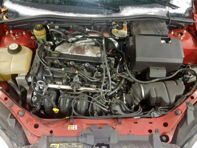 1FAFP34N05W221699 - 2005 FORD FOCUS ZX4 RED photo 7