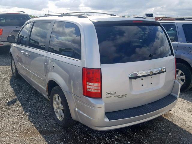 2A8HR54P98R697398 - 2008 CHRYSLER TOWN & COU SILVER photo 3