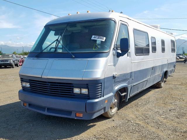 1GBKP37W0K3331313 - 1990 FLEE MOTORHOME WHITE photo 2