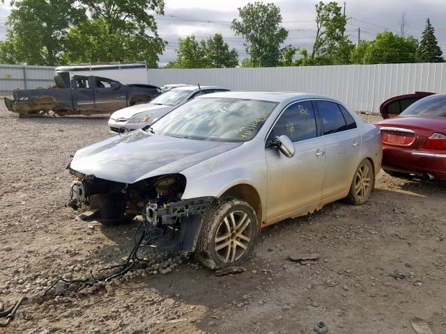 3VWST71K26M687980 - 2006 VOLKSWAGEN JETTA TDI SILVER photo 2