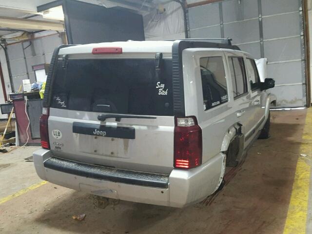 1J8HG48K37C562942 - 2007 JEEP COMMANDER SILVER photo 4