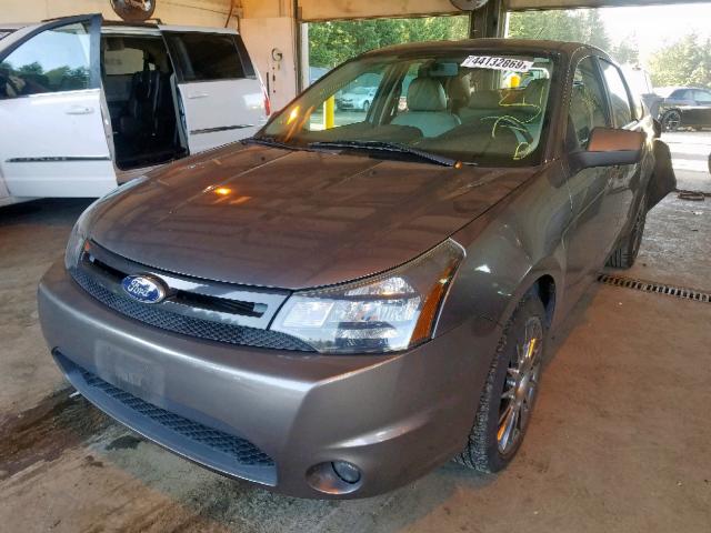 1FAHP3GN0BW181818 - 2011 FORD FOCUS SES GRAY photo 2