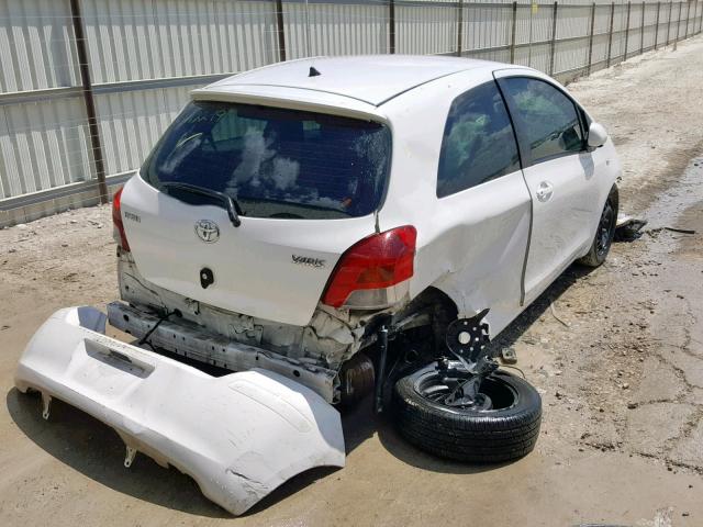 JTDJT903595235312 - 2009 TOYOTA YARIS WHITE photo 4