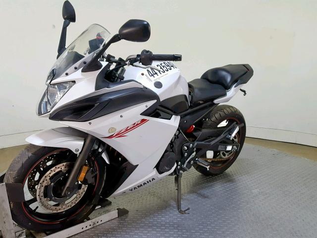 JYARJ18E1CA008578 - 2012 YAMAHA FZ6 R WHITE photo 4