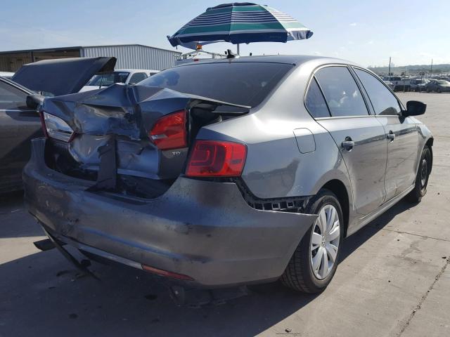 3VWLL7AJ4EM266739 - 2014 VOLKSWAGEN JETTA TDI GRAY photo 4