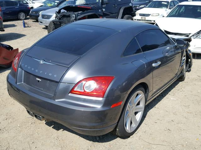 1C3AN69LX5X043057 - 2005 CHRYSLER CROSSFIRE GRAY photo 4