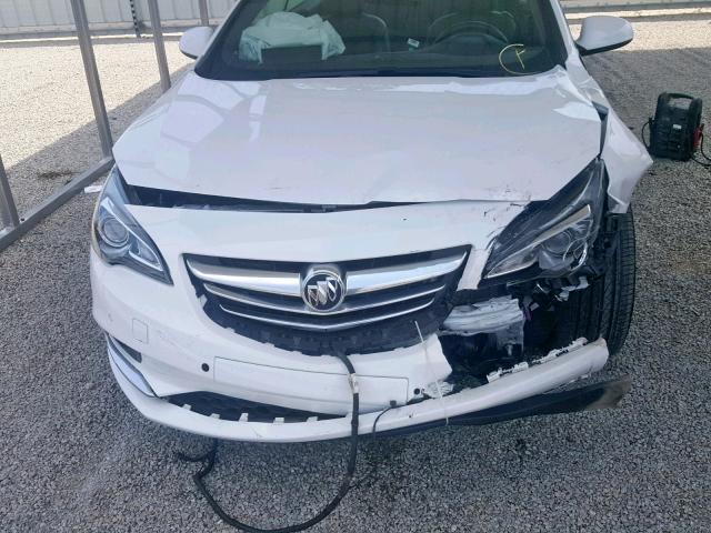 W04WH3N59KG304005 - 2019 BUICK CASCADA PR WHITE photo 9