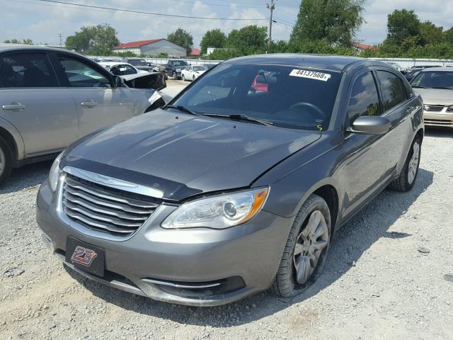 1C3CCBAB5CN281868 - 2012 CHRYSLER 200 LX GRAY photo 2