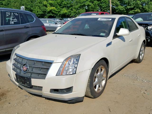 1G6DT57VX80158819 - 2008 CADILLAC CTS HI FEA WHITE photo 2