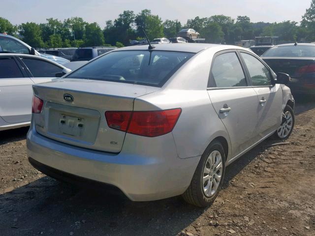 KNAFU4A26A5238717 - 2010 KIA FORTE EX SILVER photo 4