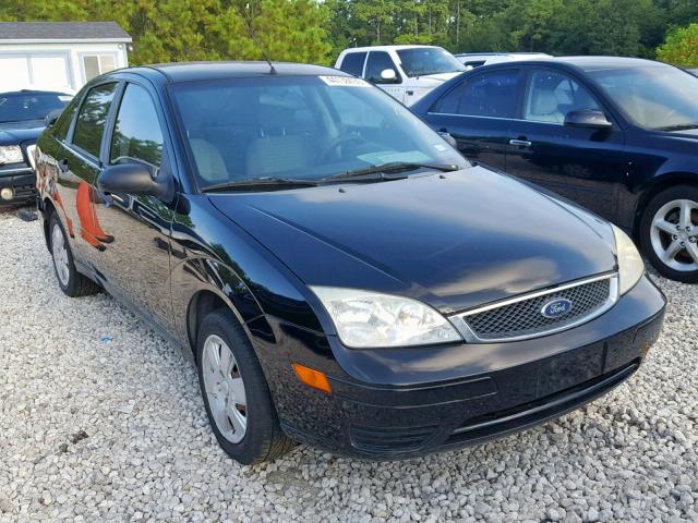 1FAHP34N67W226577 - 2007 FORD FOCUS ZX4 BLACK photo 1