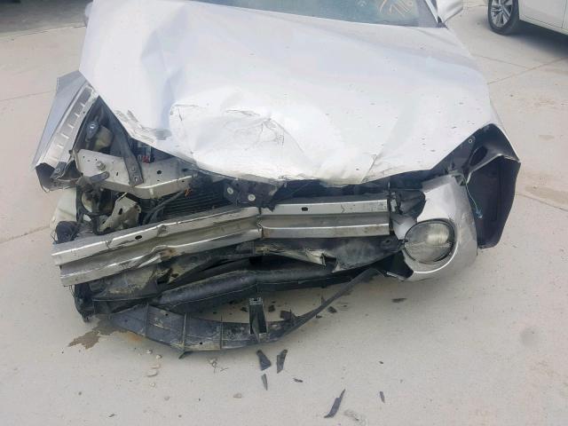 2G2WP552671217116 - 2007 PONTIAC GRAND PRIX SILVER photo 9