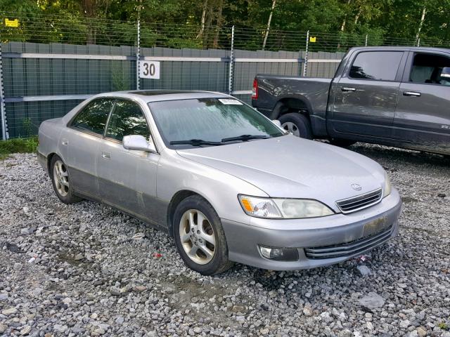 JT8BF28G310304072 - 2001 LEXUS ES 300 SILVER photo 1