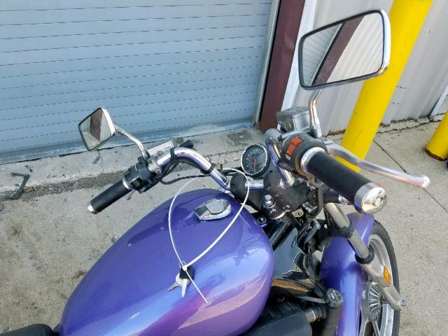 1HFRC210XHA309396 - 1987 HONDA VF700 C PURPLE photo 5