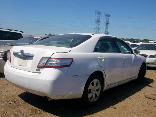 4T1BB3EK7AU115683 - 2010 TOYOTA CAMRY HYBR WHITE photo 4