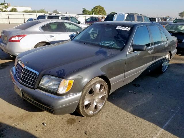 WDBGA32EXTA299838 - 1996 MERCEDES-BENZ S 320W GRAY photo 2