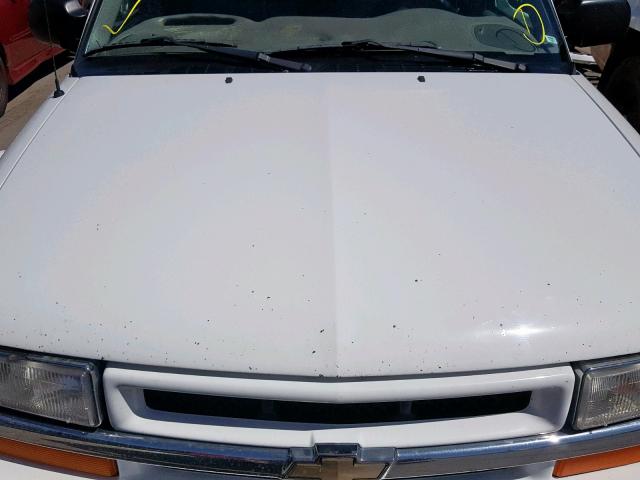 1GNDT13W4Y2281502 - 2000 CHEVROLET BLAZER WHITE photo 7