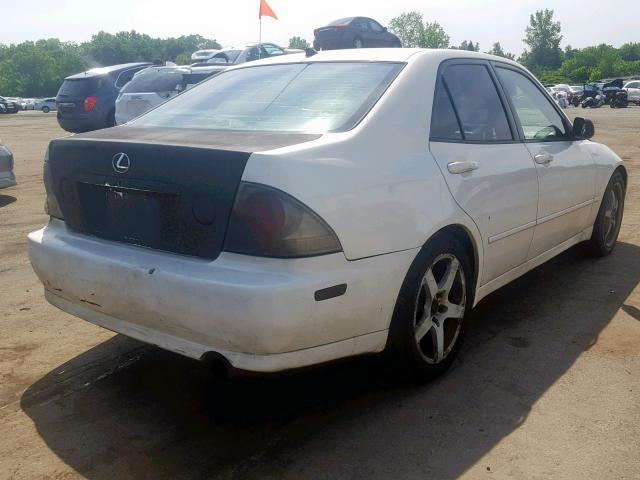 JTHBD182510019393 - 2001 LEXUS IS 300 WHITE photo 4