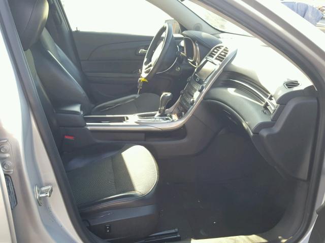 1G11C5SA8DF342029 - 2013 CHEVROLET MALIBU 1LT SILVER photo 5