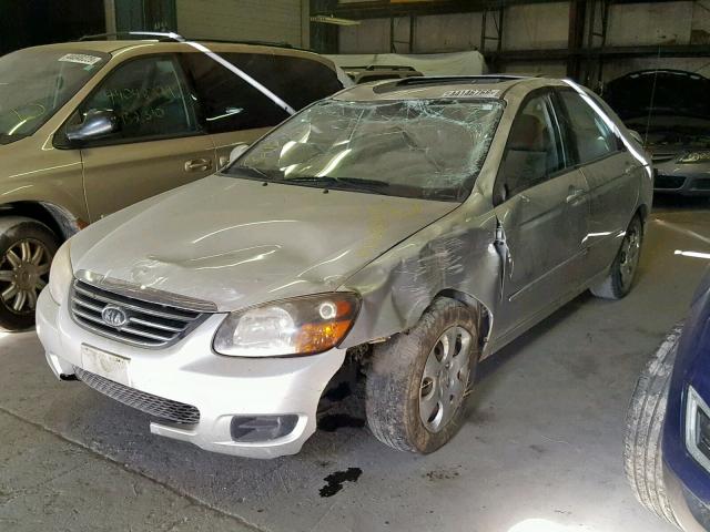 KNAFE221995645501 - 2009 KIA SPECTRA EX SILVER photo 2