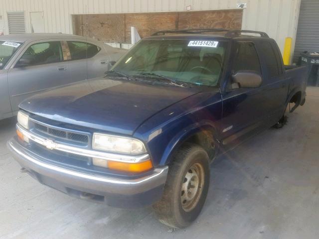 1GCDT13W82K156227 - 2002 CHEVROLET S TRUCK S1 BLUE photo 2