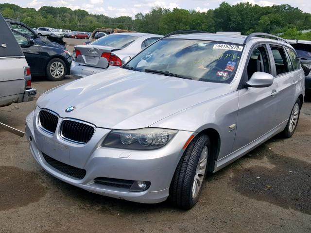 WBAUU33549A540079 - 2009 BMW 328 XIT SILVER photo 2