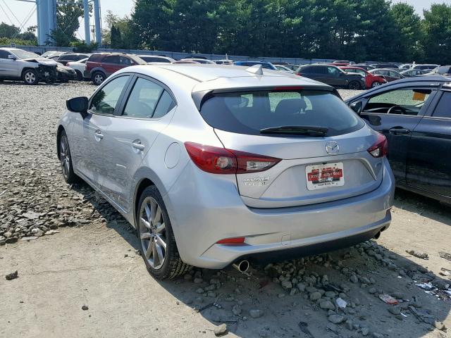 3MZBN1L32JM164495 - 2018 MAZDA 3 TOURING SILVER photo 3