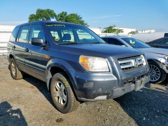 2HKYF18126H514318 - 2006 HONDA PILOT LX GRAY photo 1