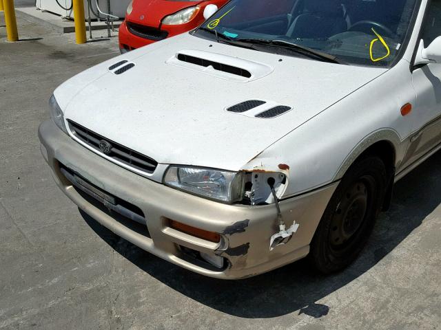 JF1GF4854YH804762 - 2000 SUBARU IMPREZA OU WHITE photo 9