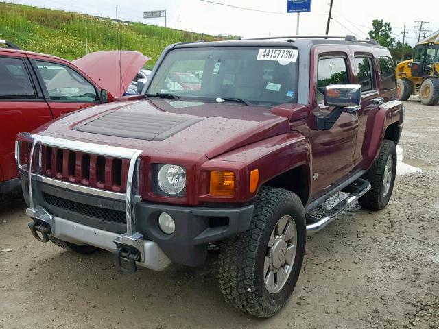 5GTEN13E698116556 - 2009 HUMMER H3 MAROON photo 2