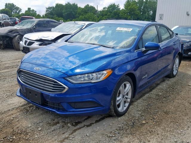 3FA6P0UU6JR100453 - 2018 FORD FUSION S H BLUE photo 2