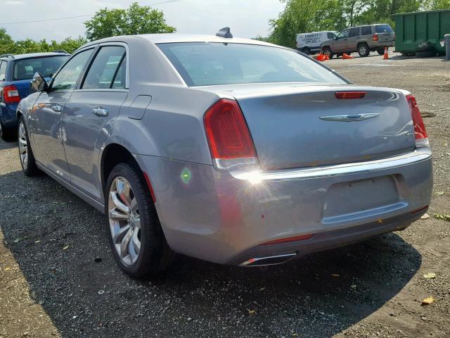 2C3CCAEG9JH208170 - 2018 CHRYSLER 300 LIMITE SILVER photo 3