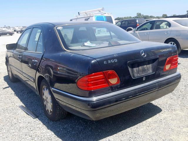 WDBJF25F9WA575582 - 1998 MERCEDES-BENZ E 300TD BLACK photo 3