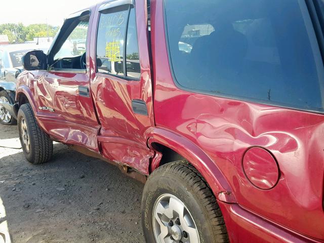 1GNDT13X53K148989 - 2003 CHEVROLET BLAZER RED photo 10