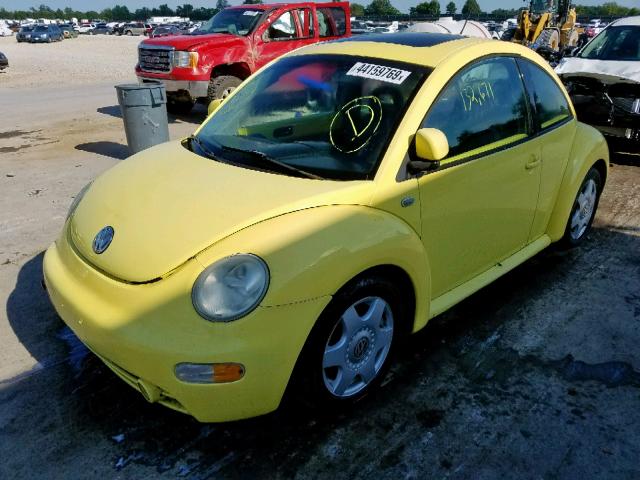 3VWCA21C8YM407715 - 2000 VOLKSWAGEN NEW BEETLE ყვითელი ფოტო 2