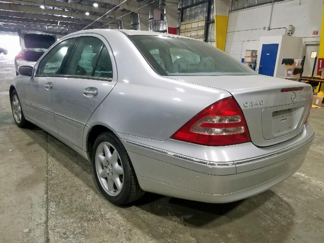 WDBRF61JX3E013750 - 2003 MERCEDES-BENZ C 240 SILVER photo 3