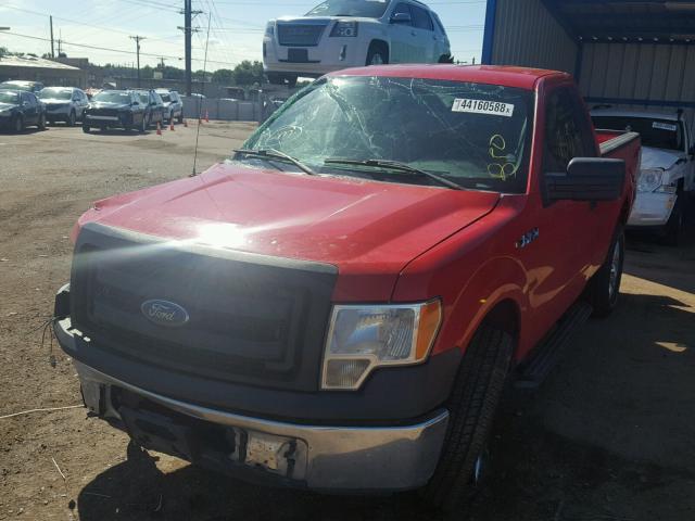 1FTMF1EM7DKF81640 - 2013 FORD F150 RED photo 2