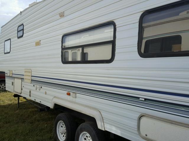 4X4FSMF24XC002907 - 1999 FOR CAMPER WHITE photo 3