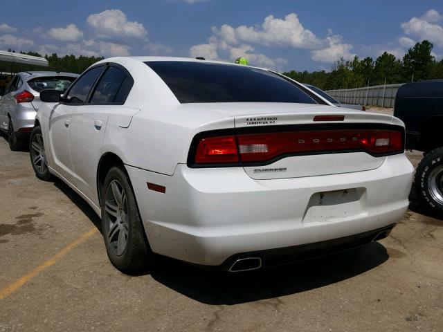 2C3CDXHG4CH187291 - 2012 DODGE CHARGER SX WHITE photo 3