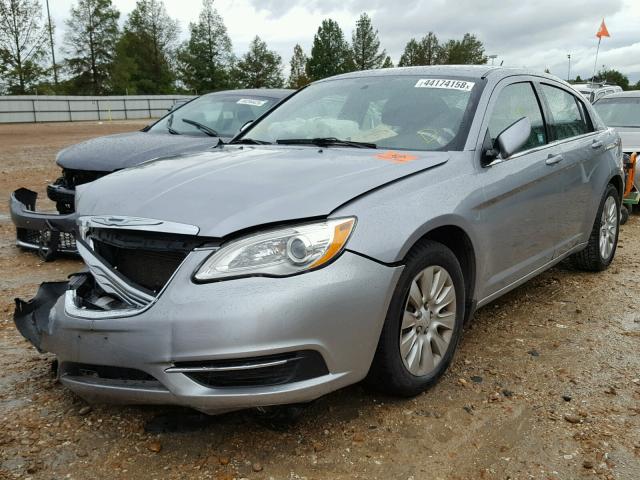 1C3CCBAB1DN640618 - 2013 CHRYSLER 200 LX GRAY photo 2